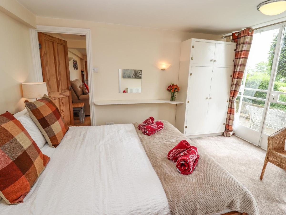The Garden Apartment ウィットビー エクステリア 写真